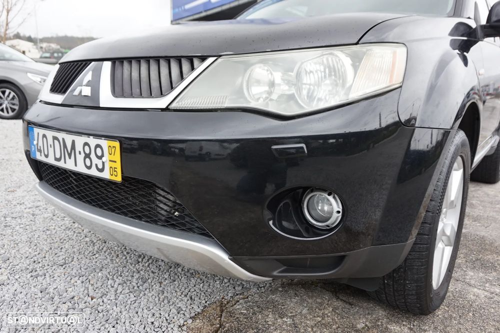 Mitsubishi Outlander 2.0 DI-D Intense+ 4WD - 12