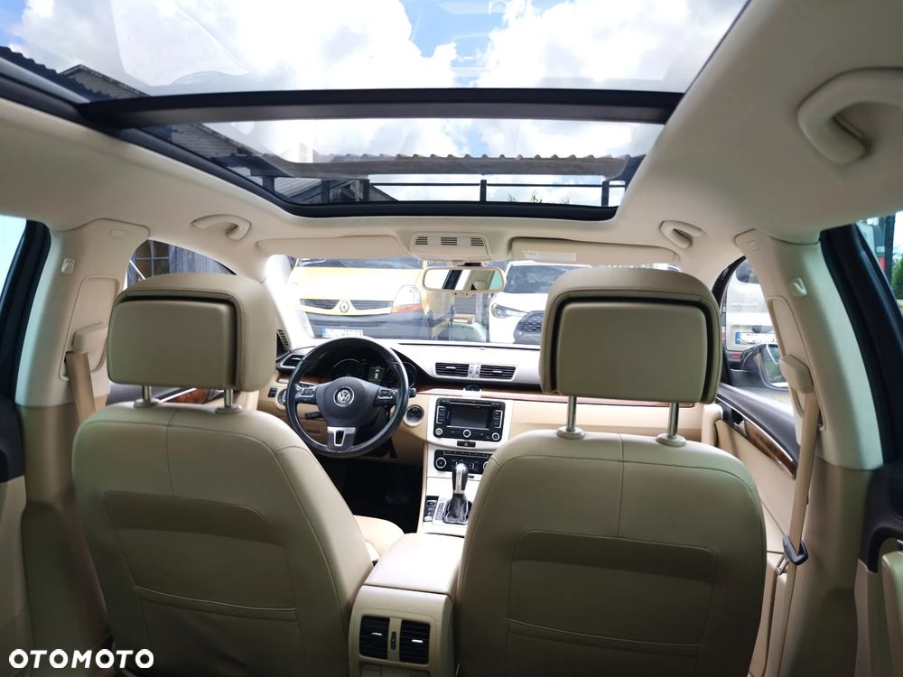 Volkswagen Passat 2.0 TDI DPF Highline DSG - 17