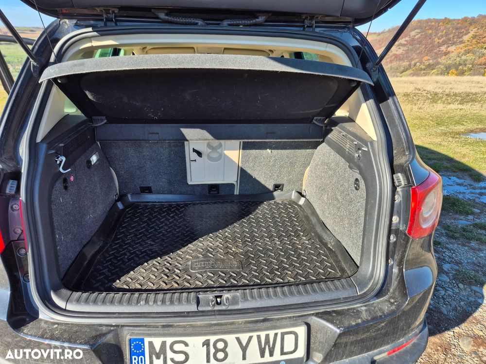 Volkswagen Tiguan 2.0 TDI DPF 4Motion Track & Field - 5