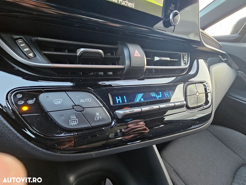 Toyota C-HR Business-Edition - 11