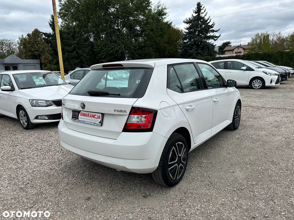 Skoda Fabia - 9