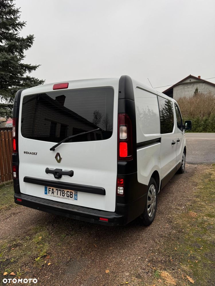 Renault Trafic - 23