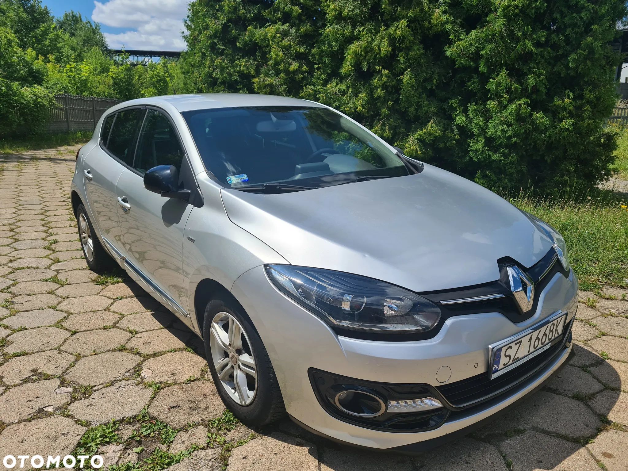 Renault Megane ENERGY TCe 130 BOSE EDITION - 1