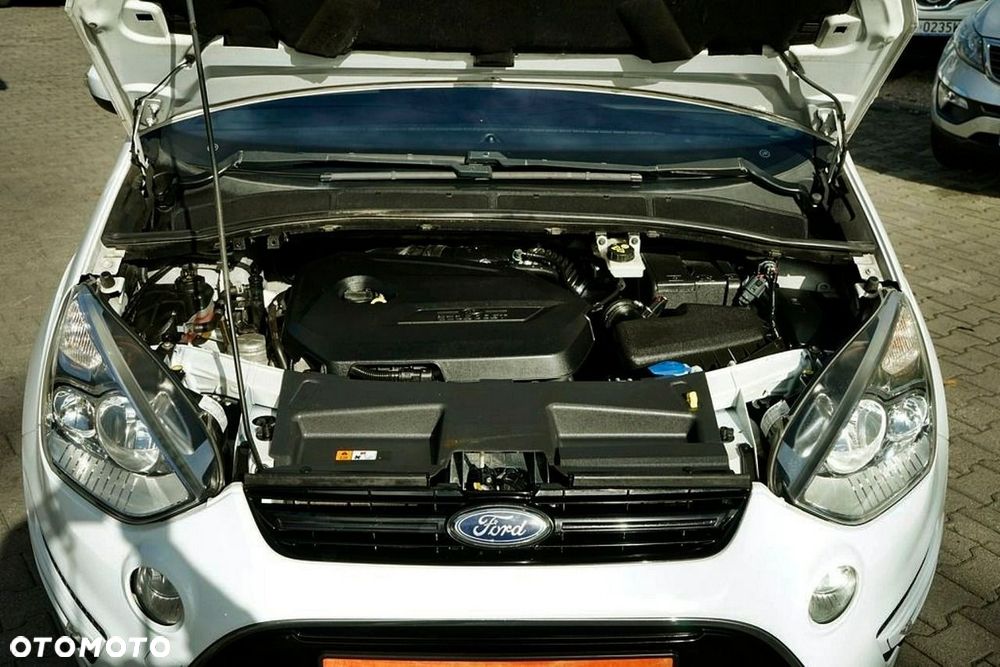 Ford S-Max 2012