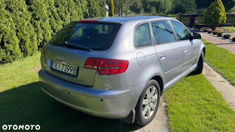 Audi A3 Sportback 2.0 TDI Ambiente - 7