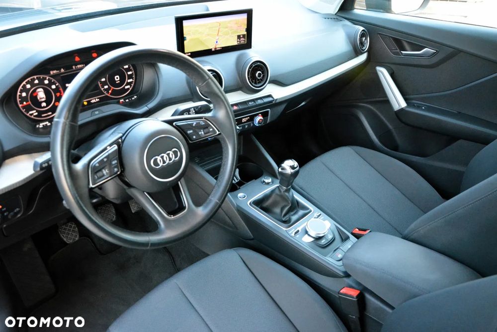 Audi Q2 35 TFSI S Line - 11
