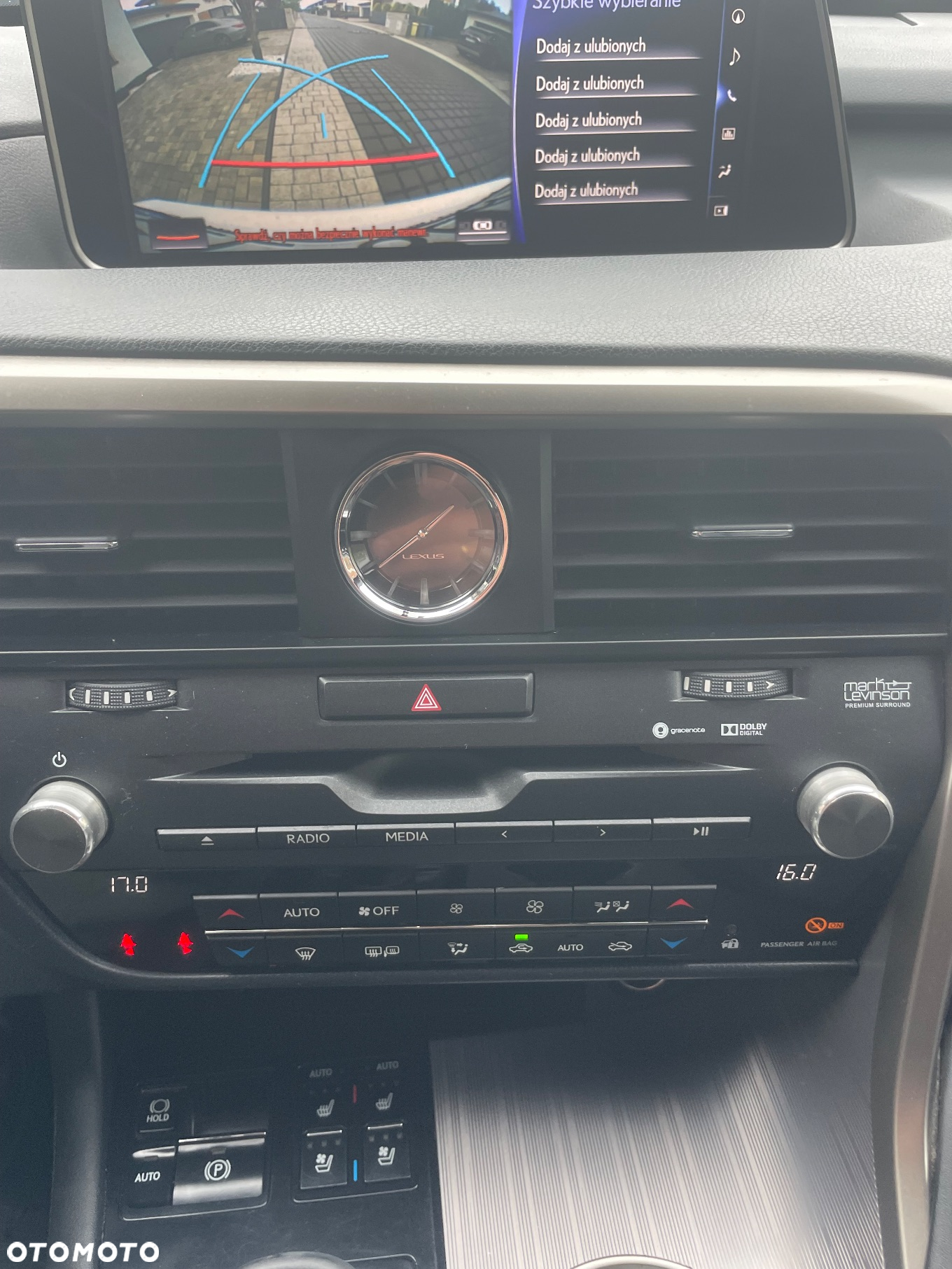 Lexus RX - 14