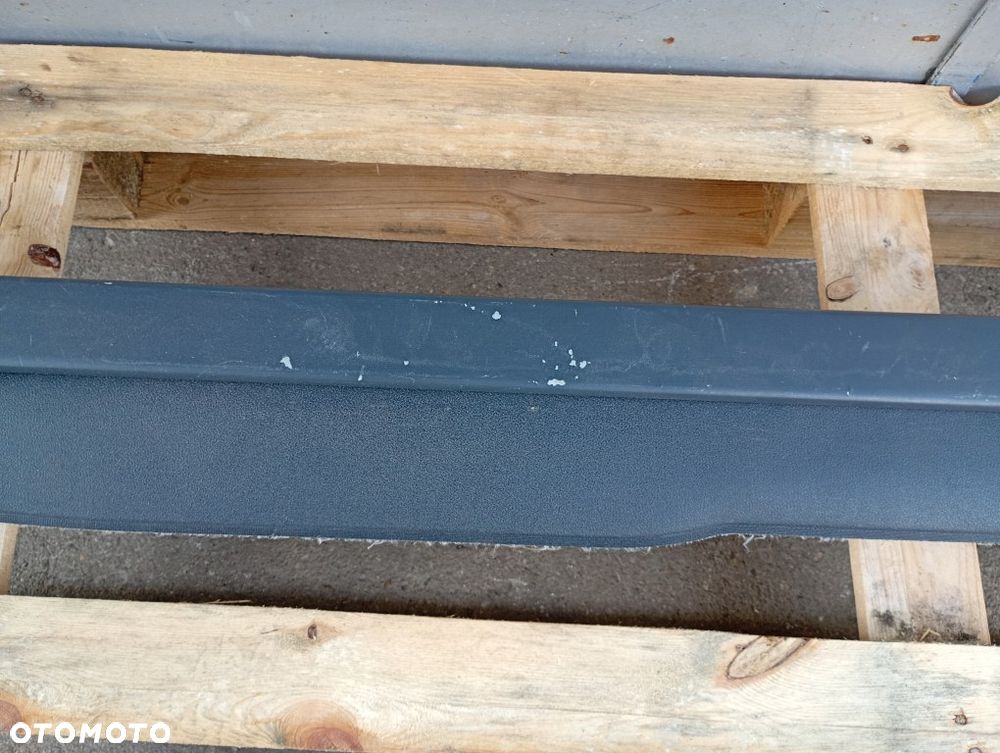 roleta bagażnika mercedes ml w163 lift 2001-2005 - 4