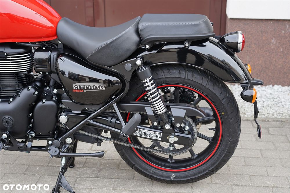 Royal Enfield Meteor - 22