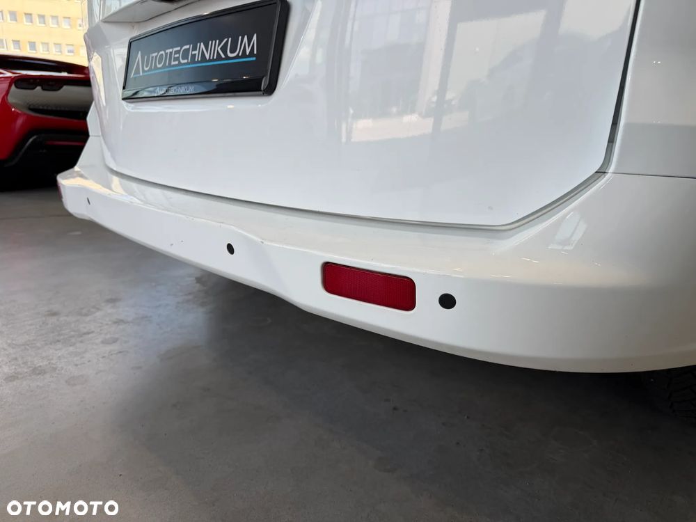 Ford Tourneo Courier 1.5 TDCi Trend - 18