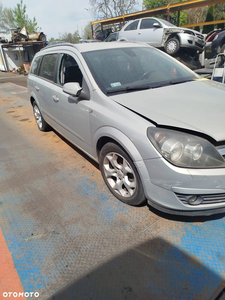 Opel Astra H na części. - 2