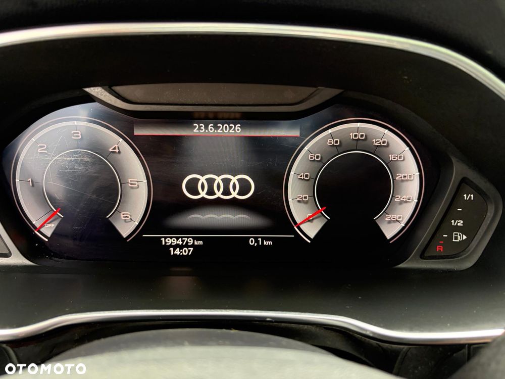 Audi Q3 - 24