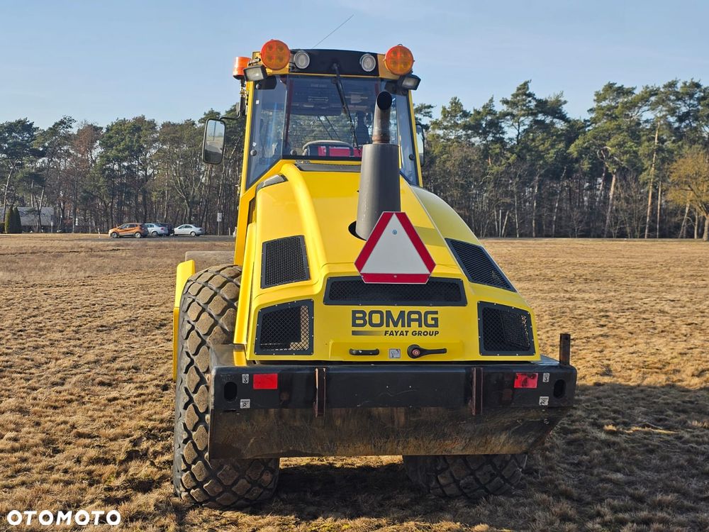 Bomag BW 213 DH4 - 5
