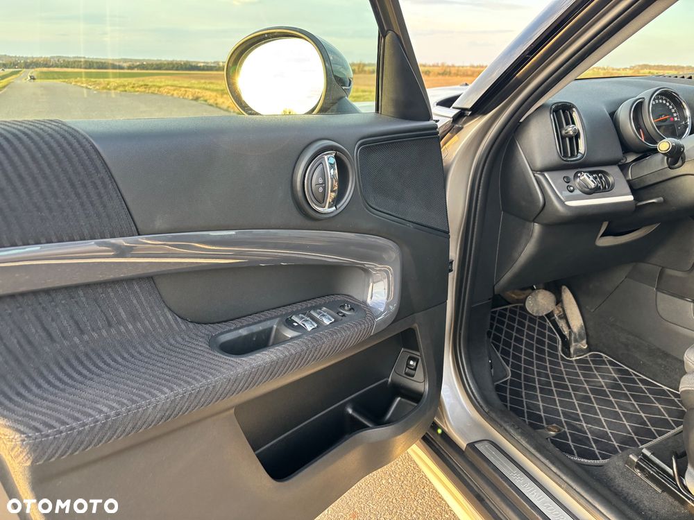 MINI Countryman Cooper ALL4 Trim - 20