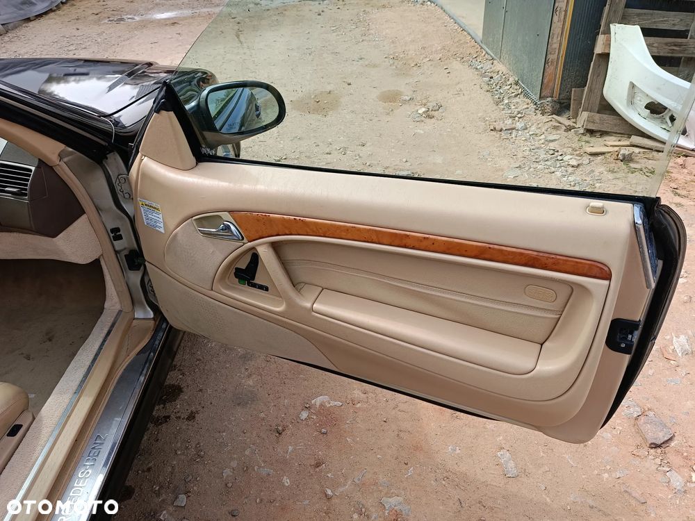 Mercedes-Benz SL 500 - 12