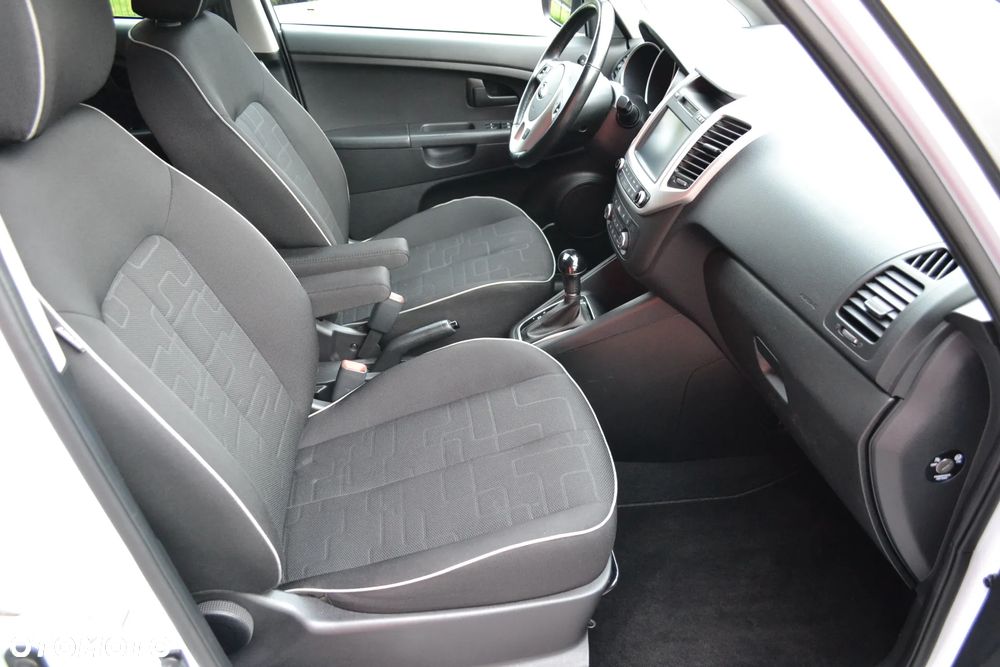 Kia Venga 1.6 CVVT Automatik Dream Team Edition - 11