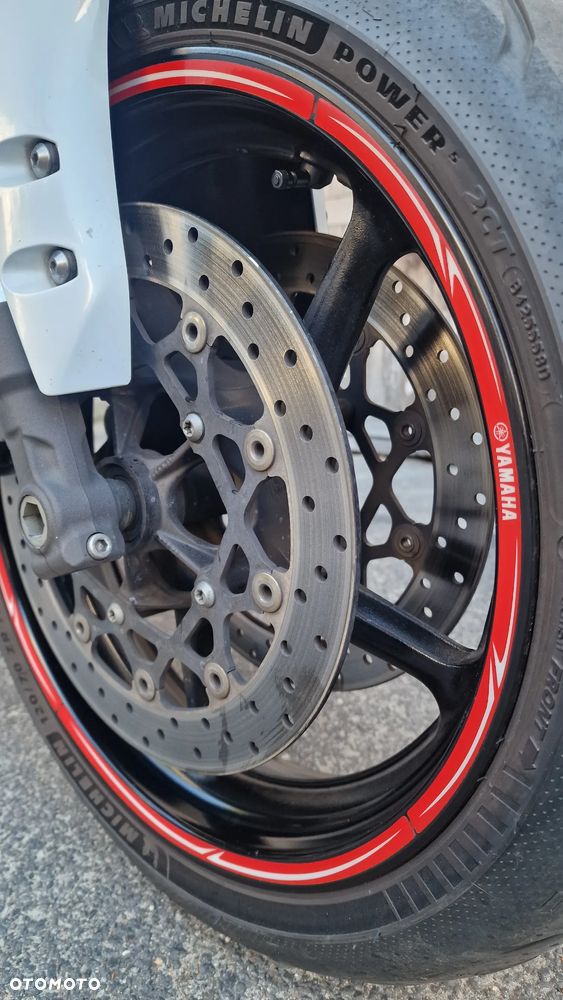 Yamaha FZ - 6