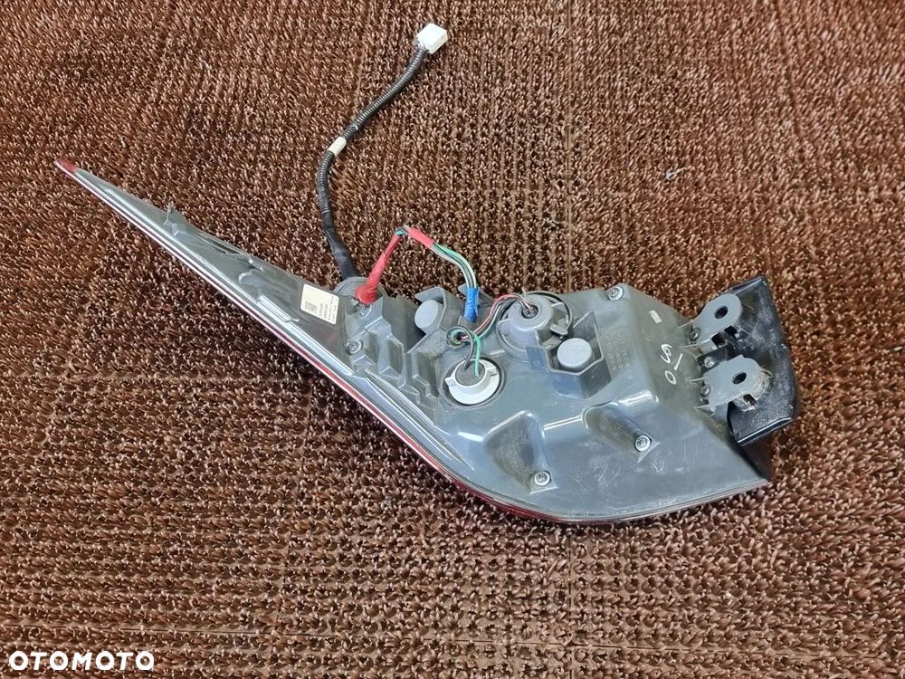 LEXUS IS 13-16r Lampa Tył - 11