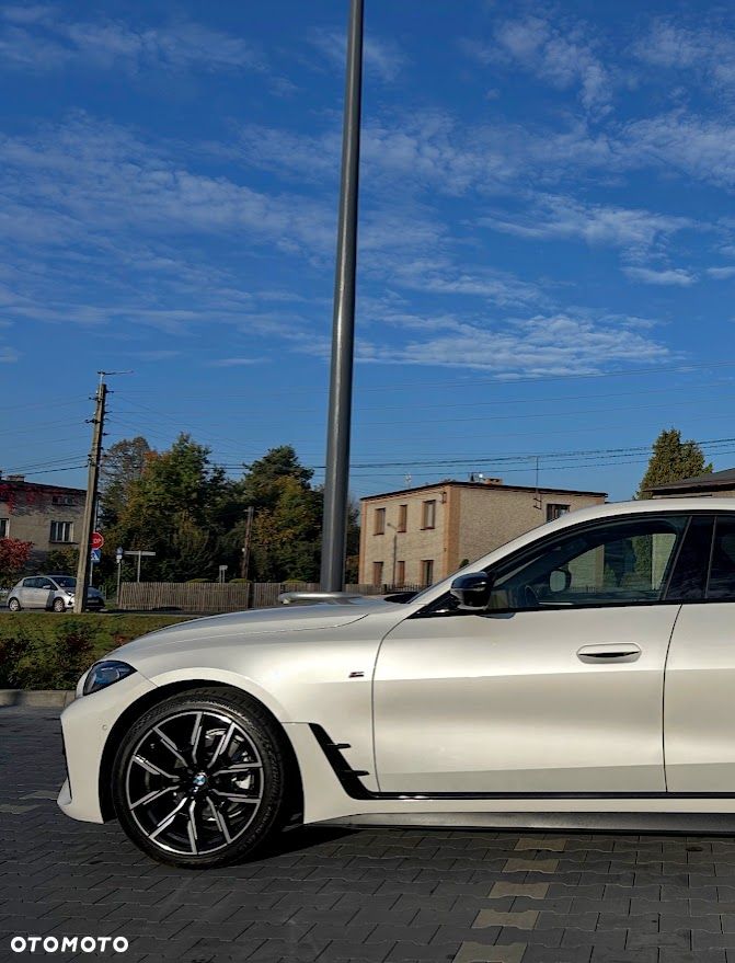 BMW Seria 4 420d xDrive mHEV M Sport - 8