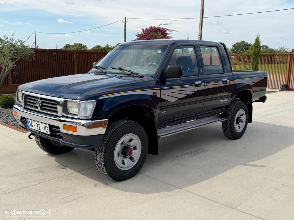 Toyota Hilux 2.4 D LN145LPT Cab Dupla - 1