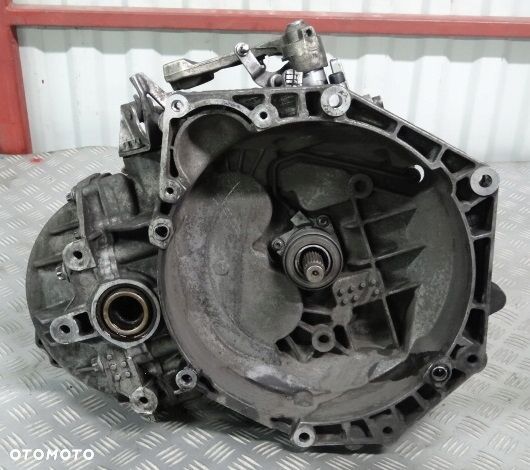 OPEL SIGNUM 1,9 CDTI M32 SKRZYNIA BIEGÓW 6 BIEGÓW - 1