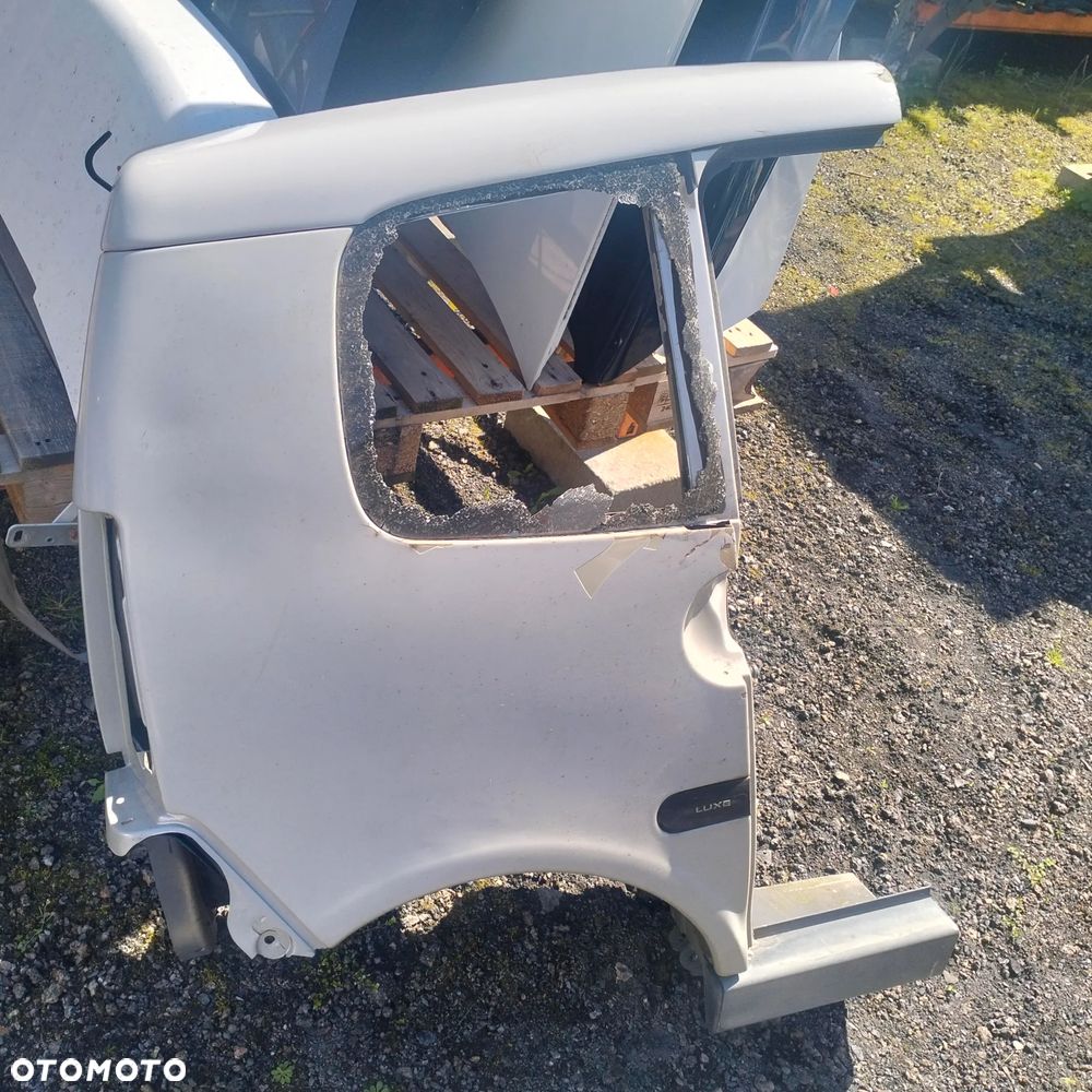 AIXAM 400  BŁOTNIK TYŁ PRAWY - 1