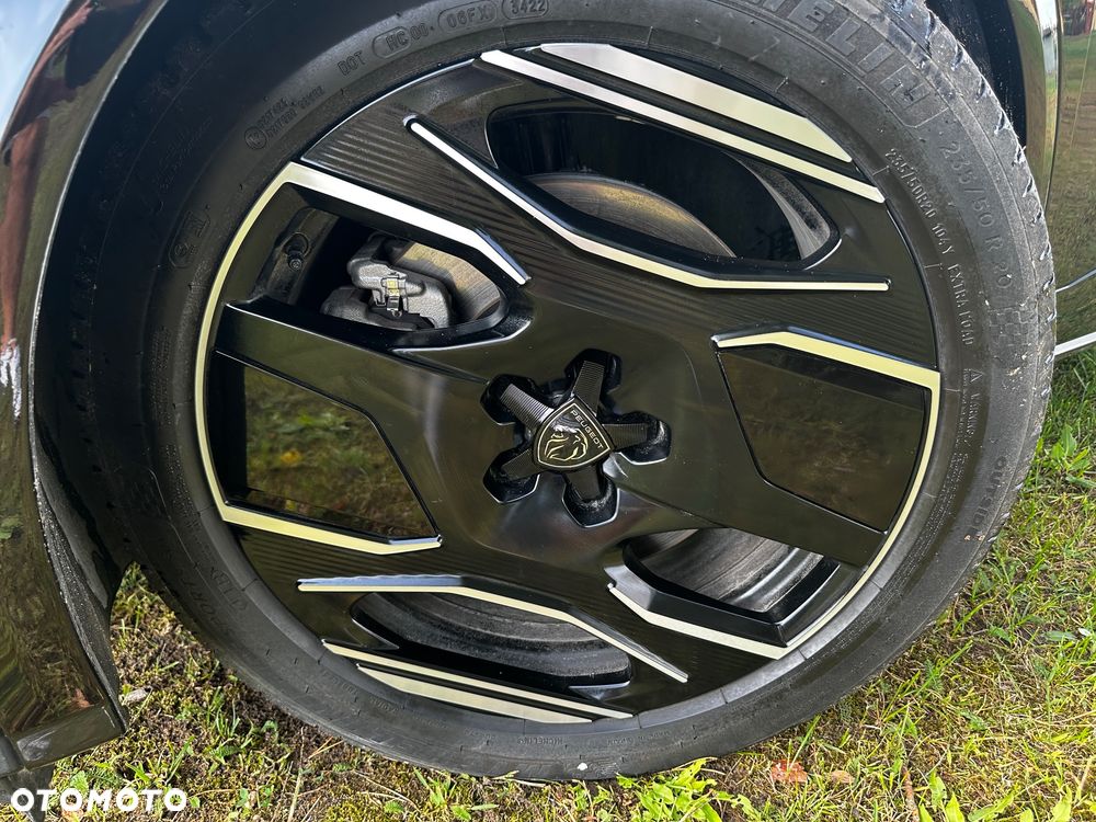Peugeot 3008 210 GT - 11