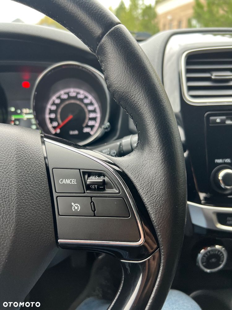 Mitsubishi ASX - 15