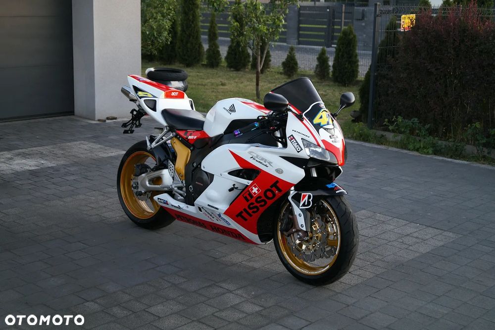 Honda CBR - 5