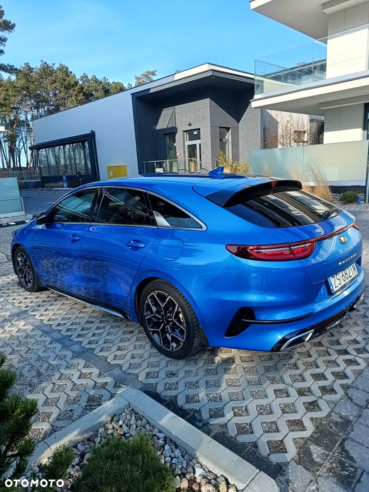 Kia ProCeed - 9