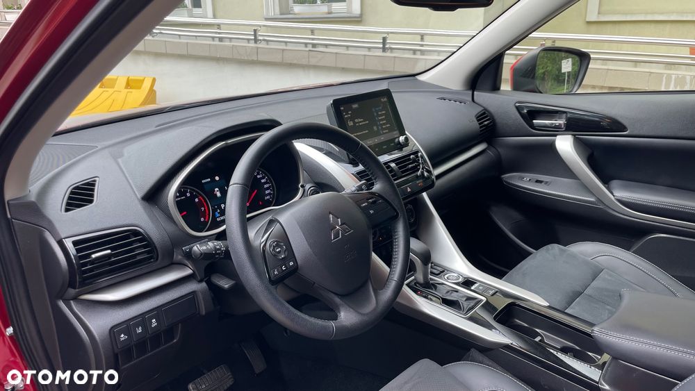 Mitsubishi Eclipse Cross 1.5 T GPF Instyle CVT 4WD - 9