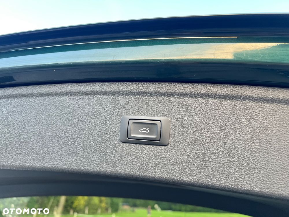 Audi Q5 2.0 TDI Quattro Design S tronic - 34