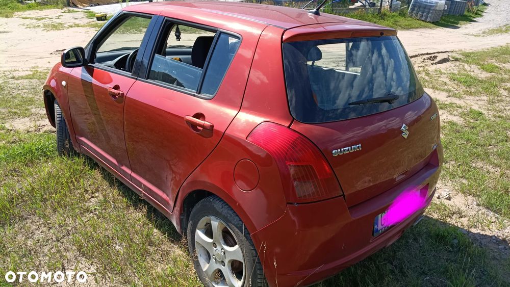 Suzuki Swift - 5