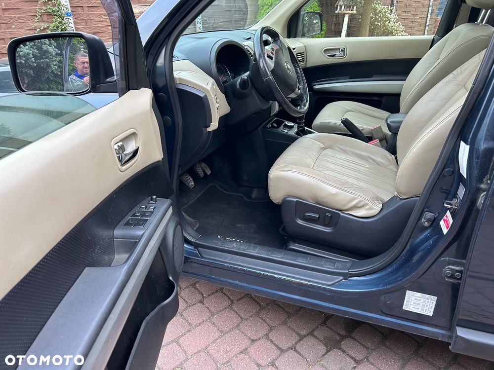 Nissan X-Trail 2.0 dCi 4x4 DPF LE - 13