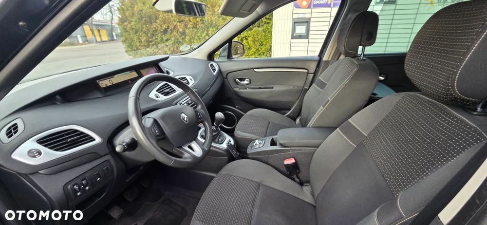 Renault Scenic dCi 130 FAP Expression - 28