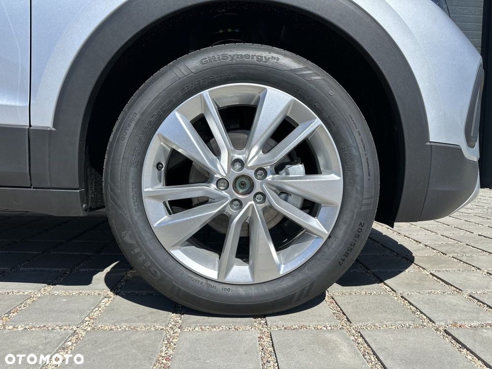 Volkswagen T-Cross - 19