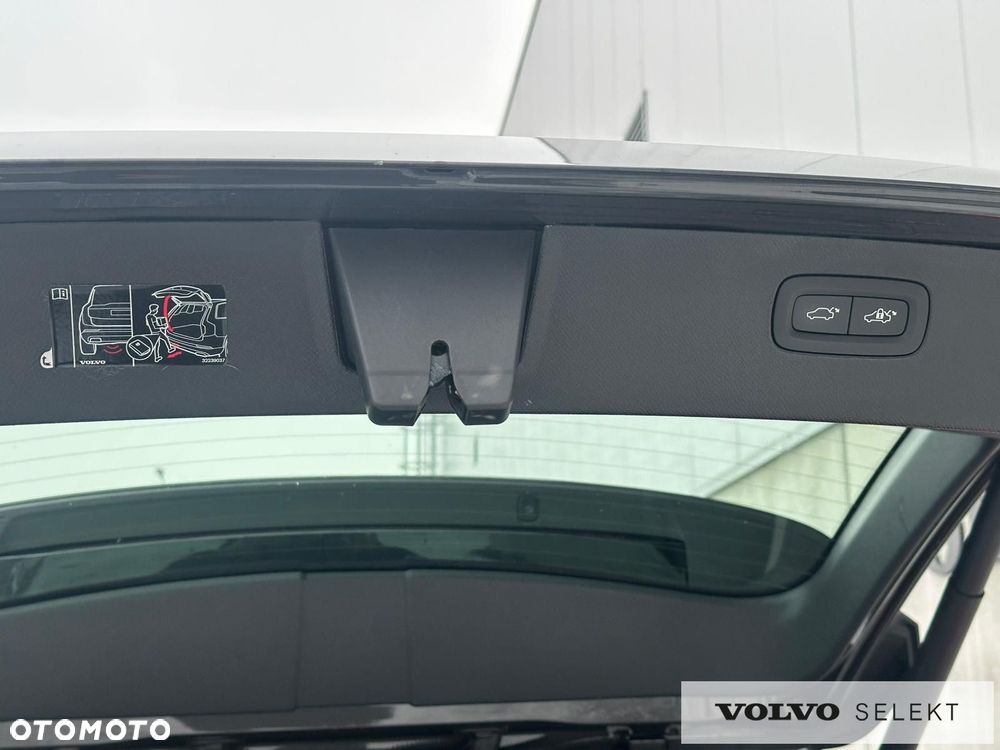 Volvo XC 90 - 17