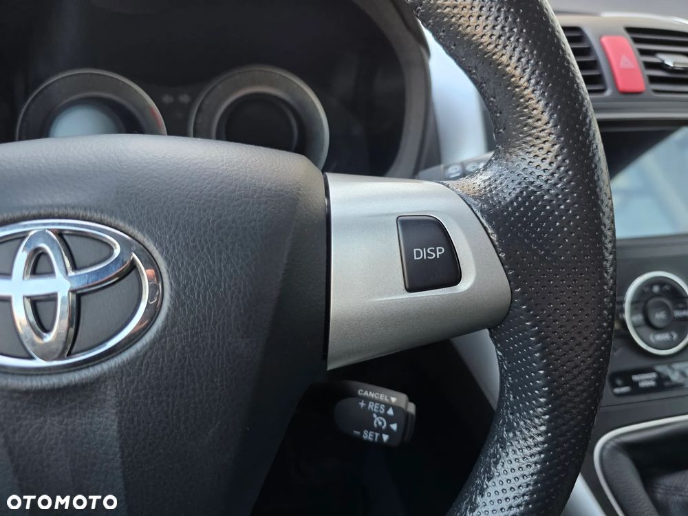 Toyota Auris 1.6 Premium Start - 29