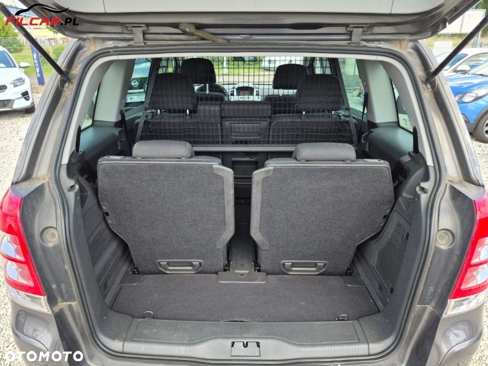 Opel Zafira - 19