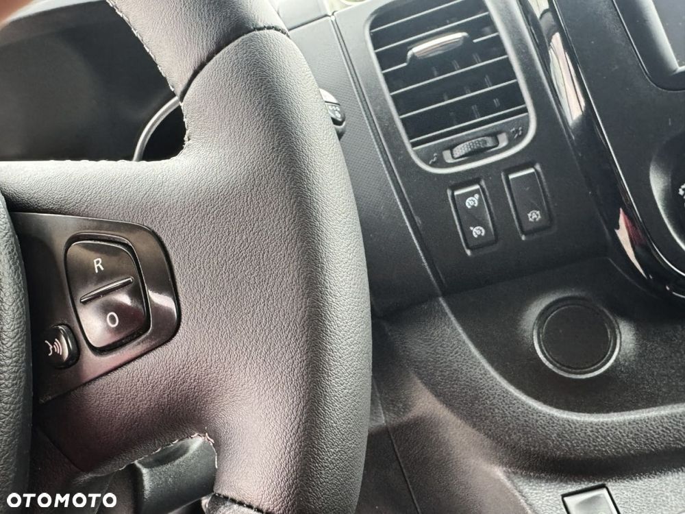 Opel Vivaro - 33