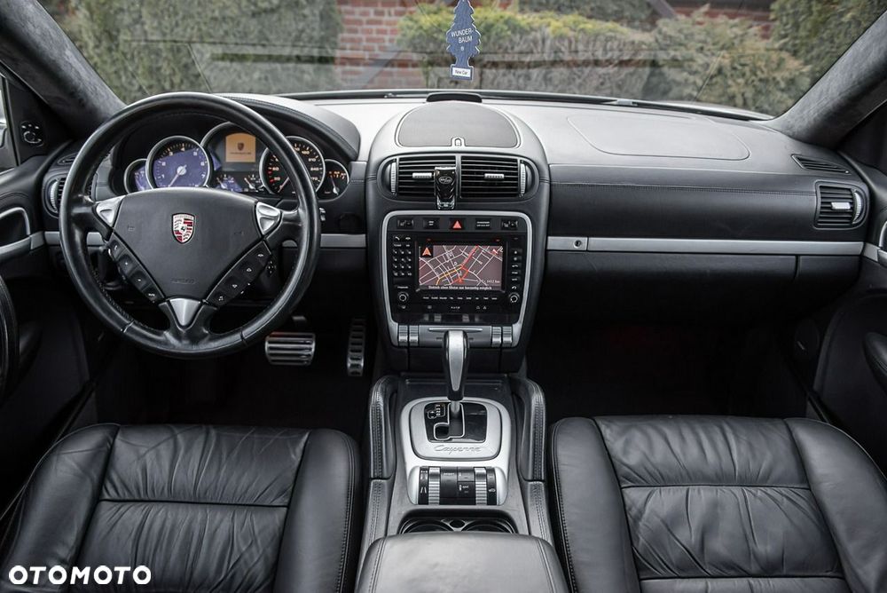 Porsche Cayenne Turbo Tiptronic S - 5