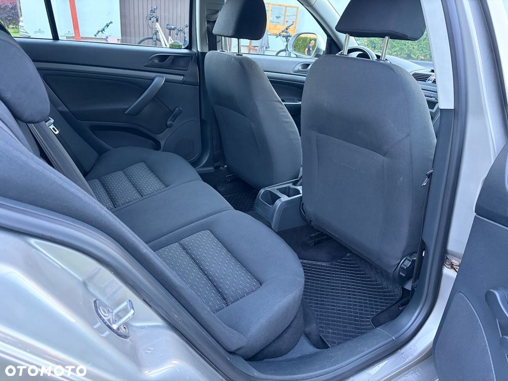 Skoda Octavia 1.6 TDI Active - 11