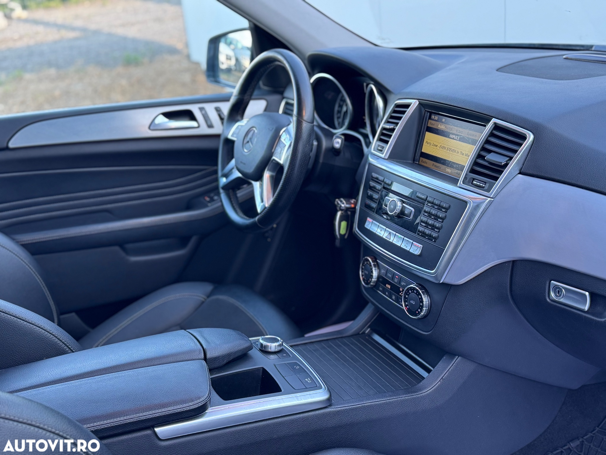 Mercedes-Benz ML 250 BlueTec 4MATIC Aut - 11