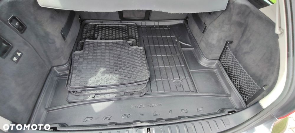 BMW Seria 3 318d - 18