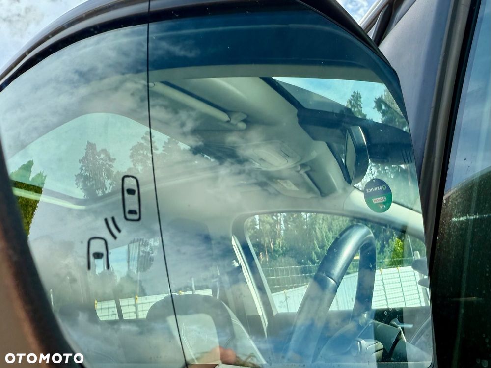 Ford Grand C-MAX - 27