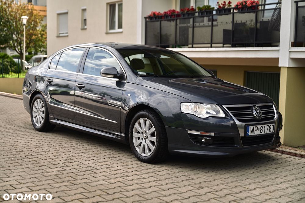 Volkswagen Passat - 21