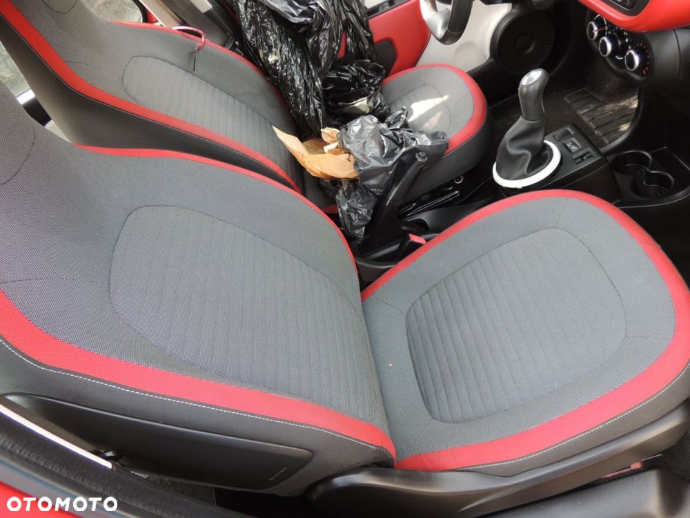 Fotele, kanapy Renault Twingo III '15 komplet - 1