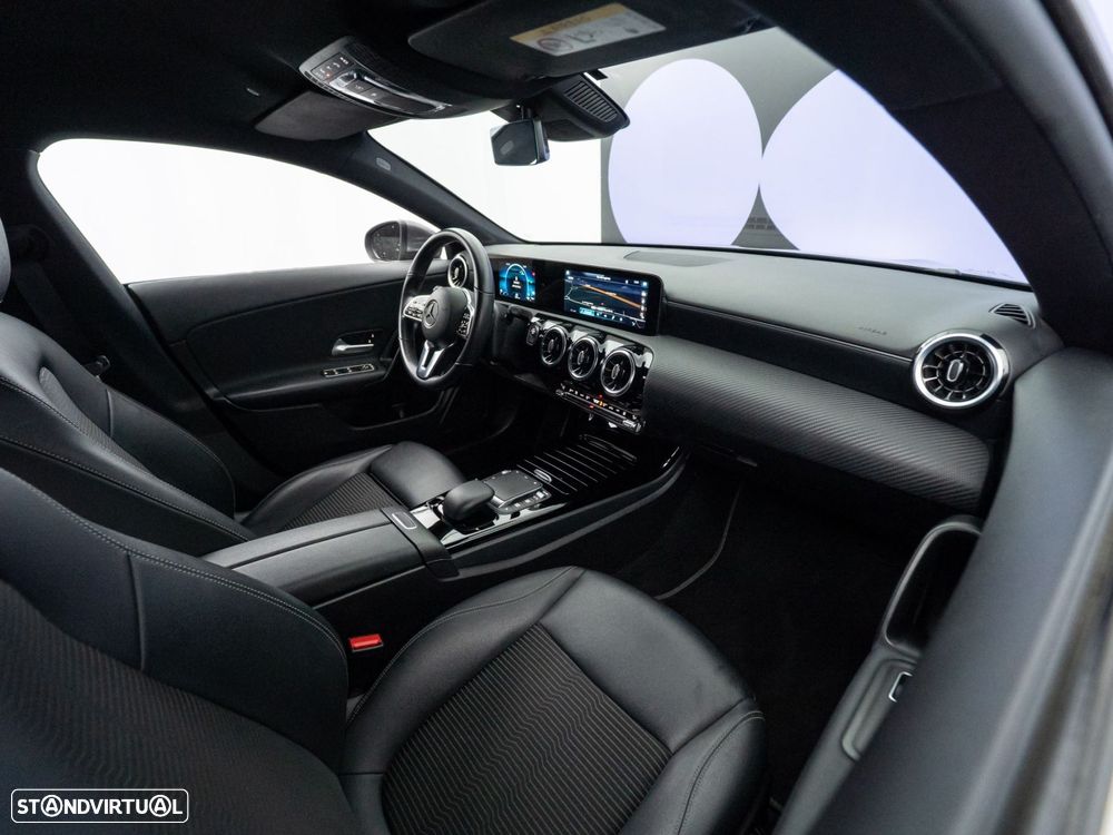 Mercedes-Benz CLA 250 e Shooting Brake Style Plus - 36