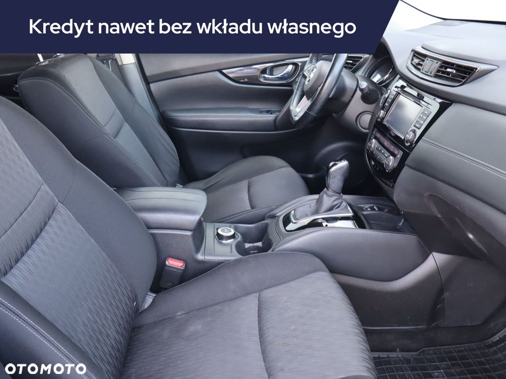 Nissan X-Trail - 11