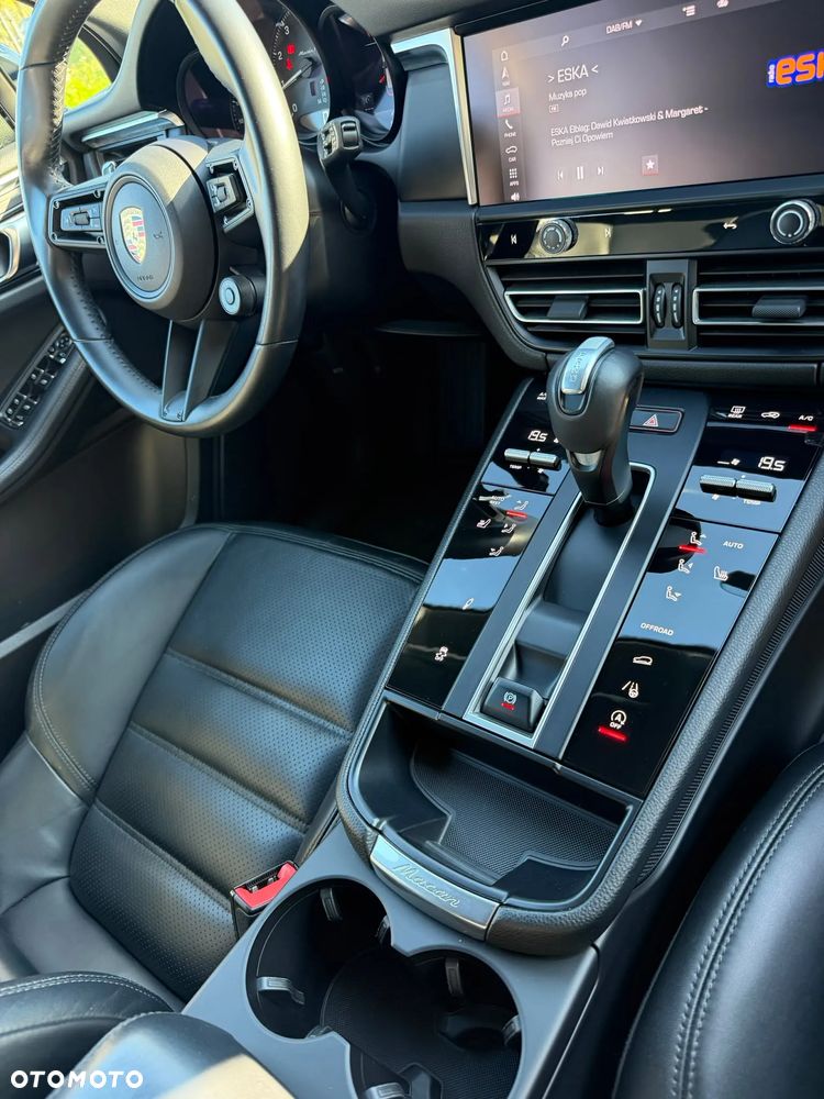 Porsche Macan - 11